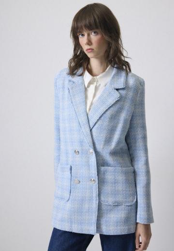 Длинный блейзер