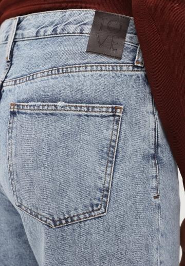 Джинсы бойфренда