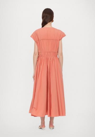 Длинное платье