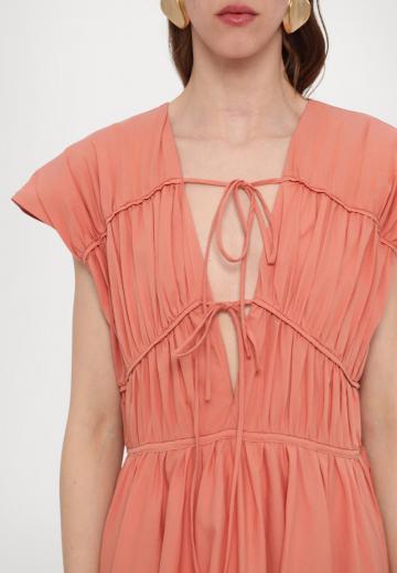 Длинное платье