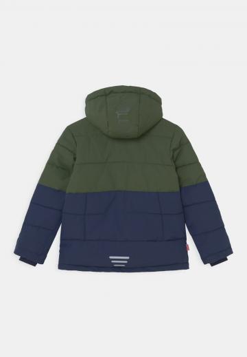 Спортивная куртка