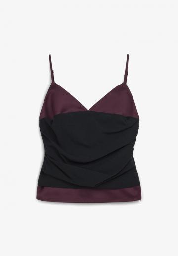 Топ на бретельках