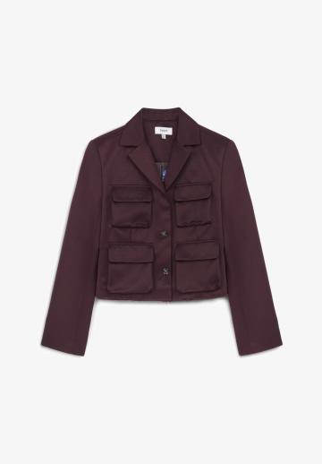 Блейзер с накладными карманами