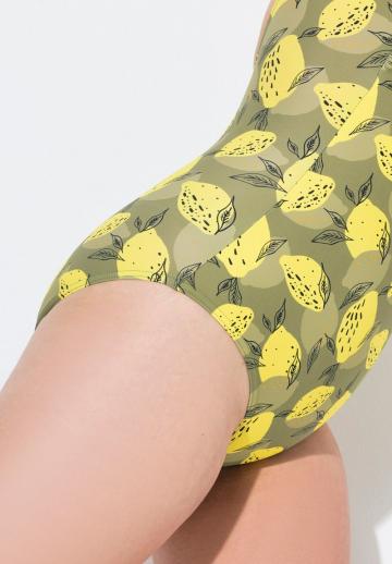 Слитный купальник