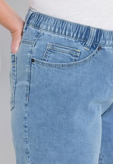 Джинсовые шорты