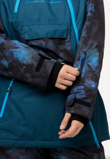 Короткое пальто