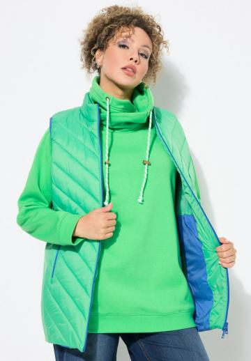 Длинный жилет