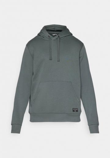 Спортивная кофта