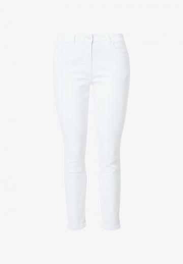 Узкие джинсы