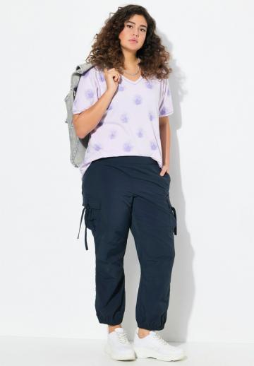 Брюки с накладными карманами