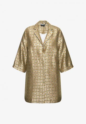 Короткое пальто