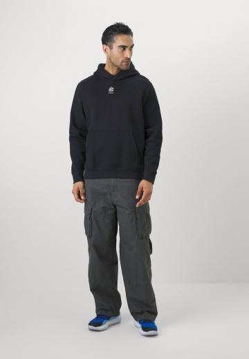 Спортивная кофта