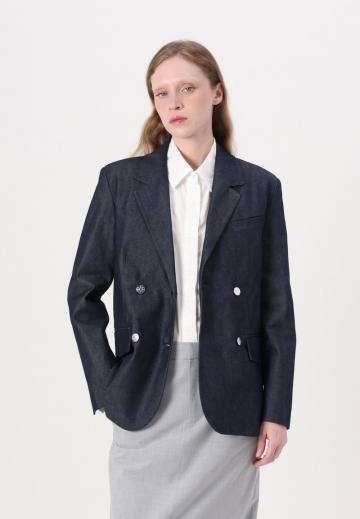 Блейзер с накладными карманами