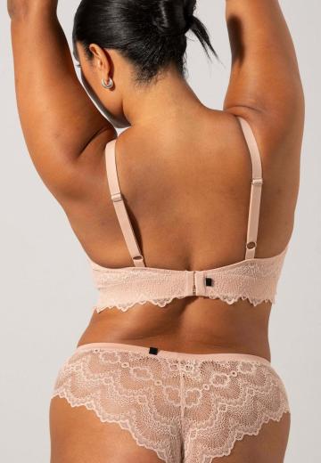 Бюстгальтер без косточек