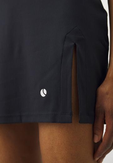 Спортивное платье