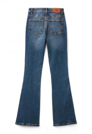 Клешеные брюки