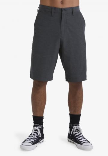 Спортивныве шорты