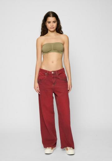 Бюстгальтер без бретелек