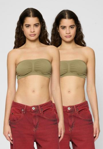 Бюстгальтер без бретелек