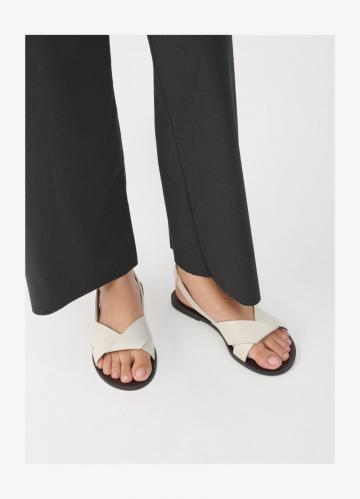 Гандбольные кроссовки