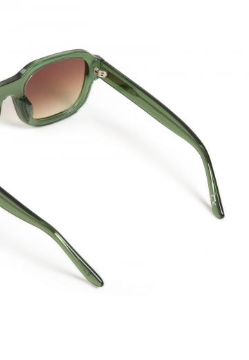 Солнечные очки