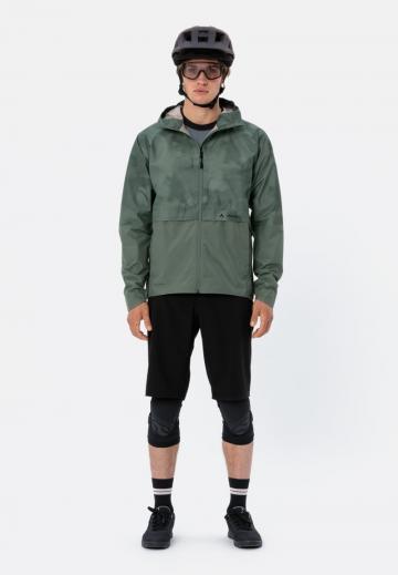 Спортивная куртка