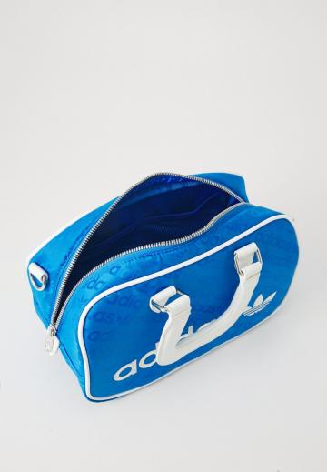 Спортивная сумка