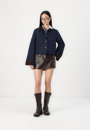 Короткая куртка