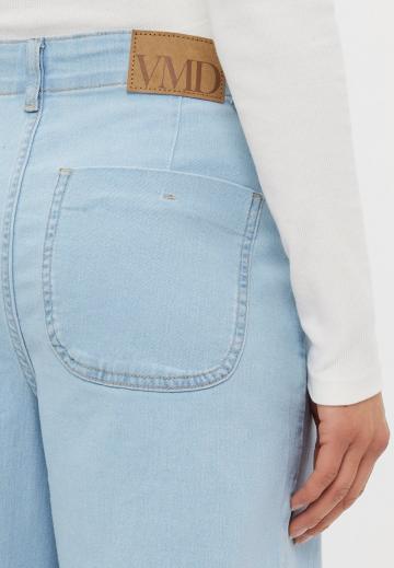 Свободные джинсы