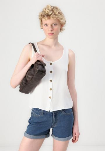 Блузка без рукавов