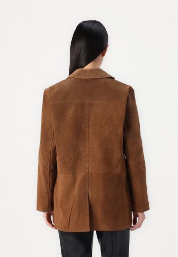 Длинный блейзер