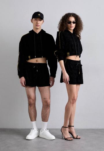 Пуловер с капюшоном