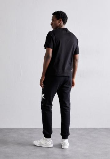 Спортивные штаны