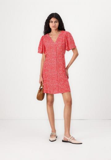 Короткое платье