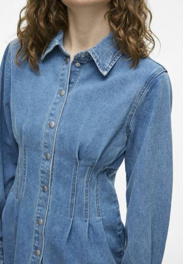 Джинсовая куртка