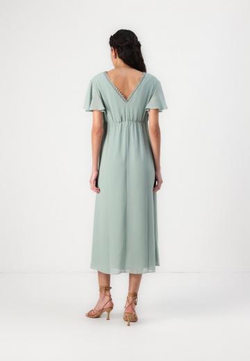 Летнее платье