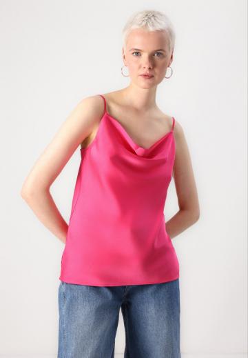 Топ на бретельках