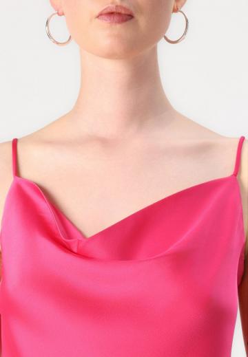 Топ на бретельках