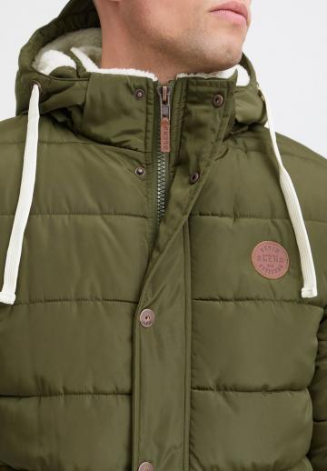 Зимняя куртка