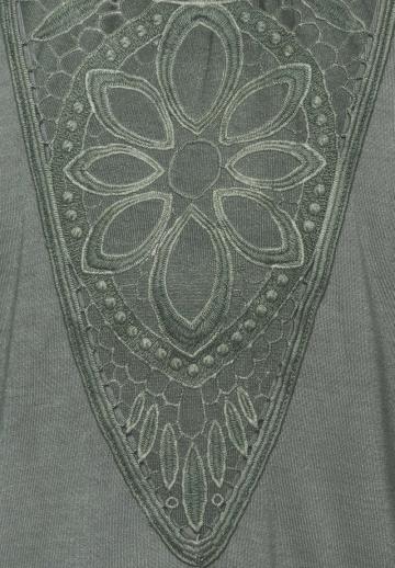 Топ на бретельках