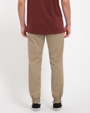 Спортивные штаны