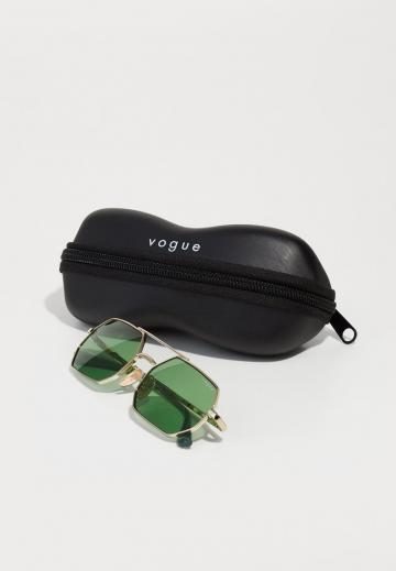 Солнечные очки