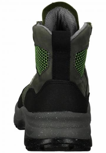 Ботинки на шнуровке