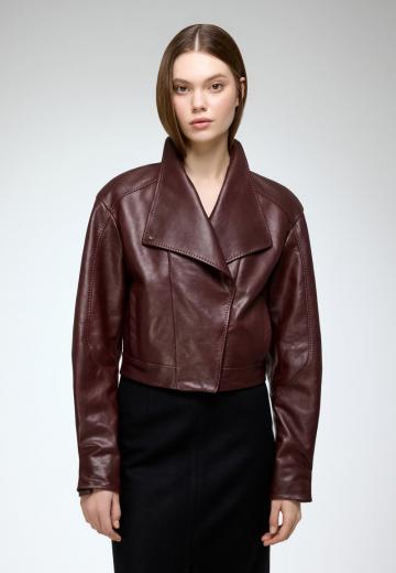 Короткая куртка