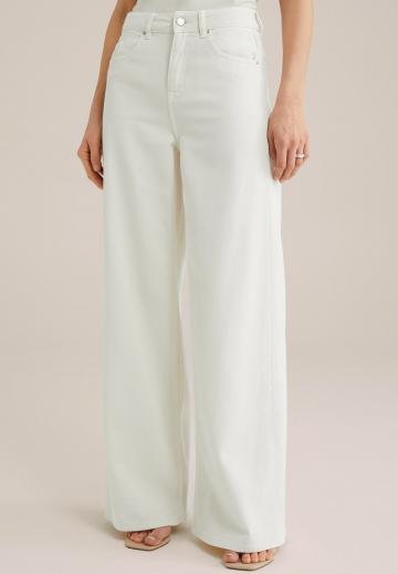 Клешеные джинсы