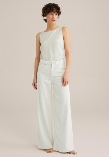 Клешеные джинсы