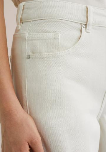 Клешеные джинсы