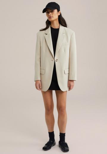 Длинный блейзер