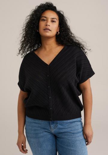 Вязаная кофта