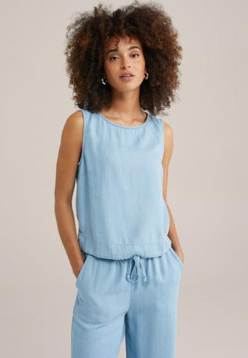 Джинсовая блузка